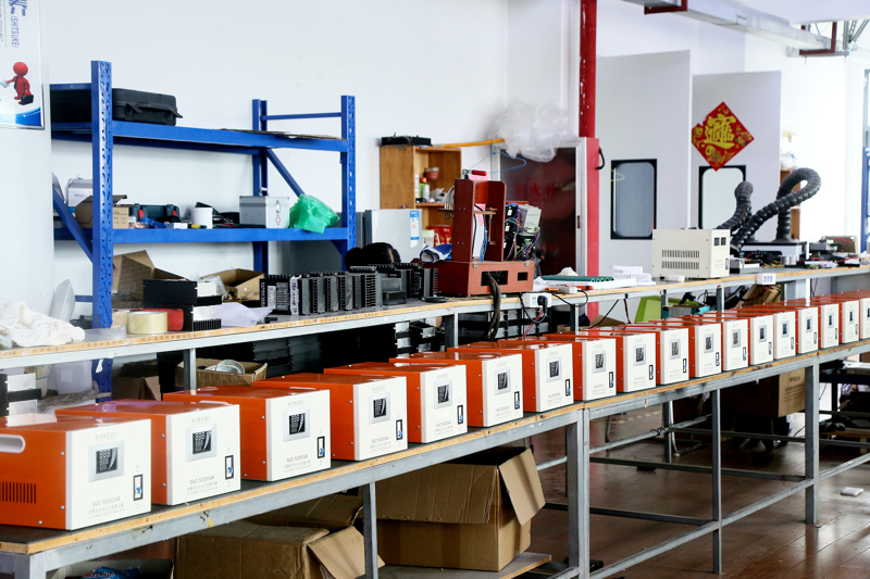 創(chuàng)穩(wěn)電氣 高精度交流穩(wěn)壓器 工廠實拍現(xiàn)場